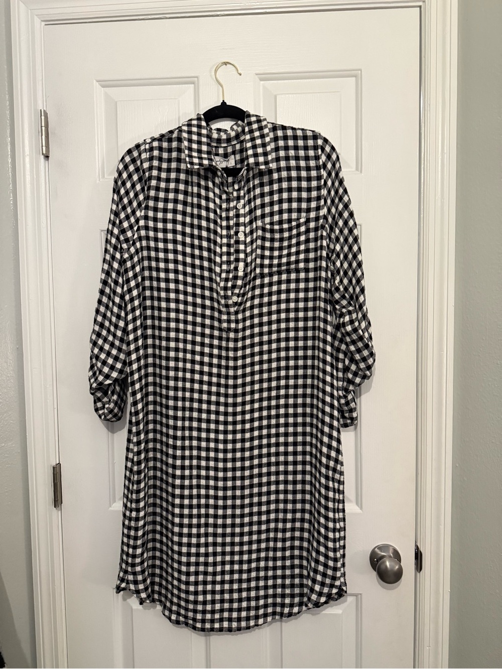 Carly Jean Los Angeles Black & White Gingham Midi Shirt Dress